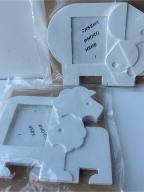 Vintage 1994 Tupperware Nuzzles Photo Frame Magnets Lot Elephant Lion White NOS